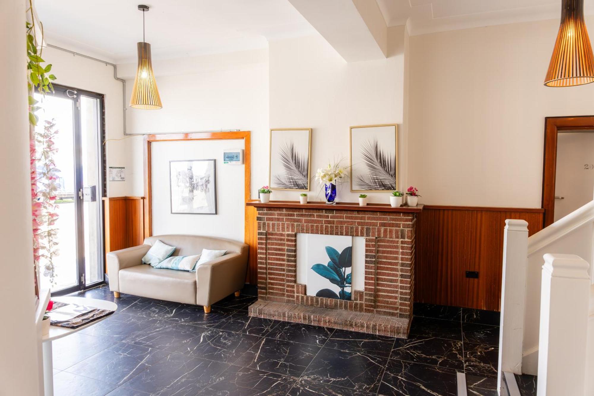 Exchange Hotel Гоулбёрн Экстерьер фото